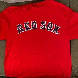 Red Sox tee shirt